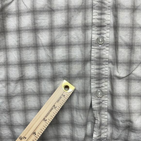 RVCA Men's Short Sleeve Polo Shirt Plaid Button Down Regular Fit XL - Picture 4 of 10